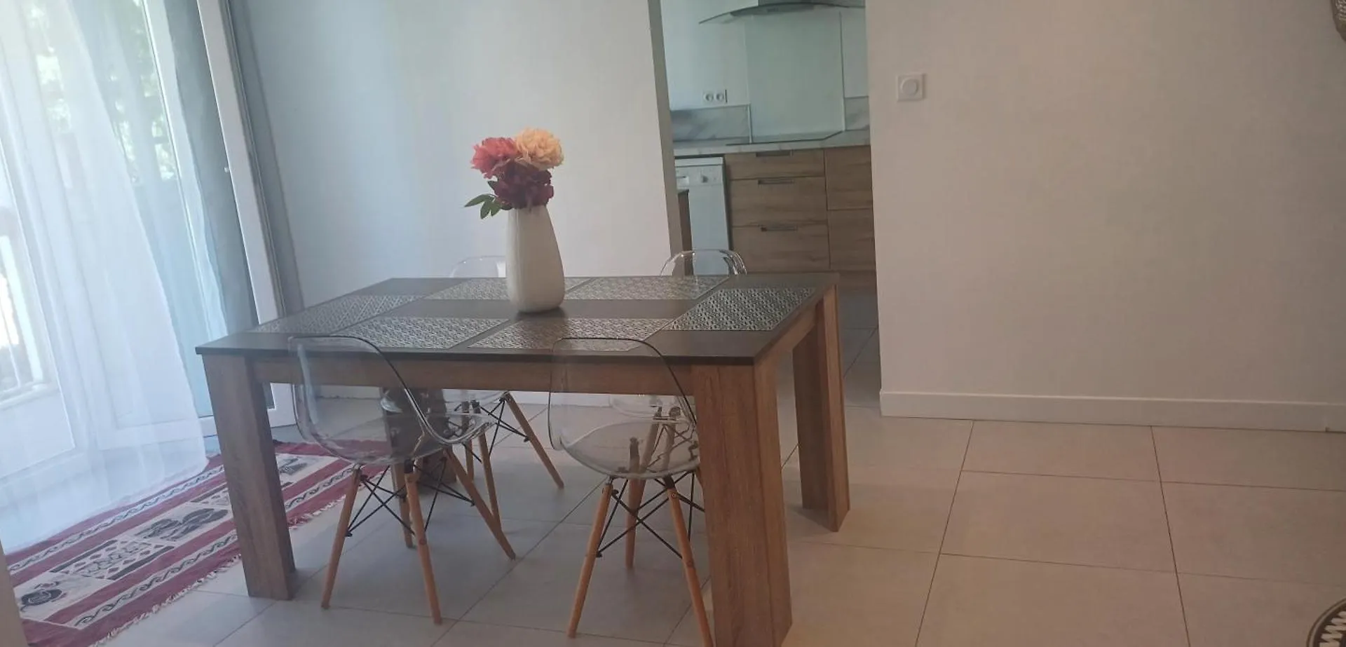 Chez Lalla Marseille Apartman